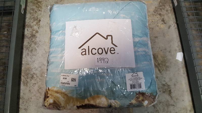 lot 1992 image: alcove Thunder Run 8-Pc. Bed Set - King Size