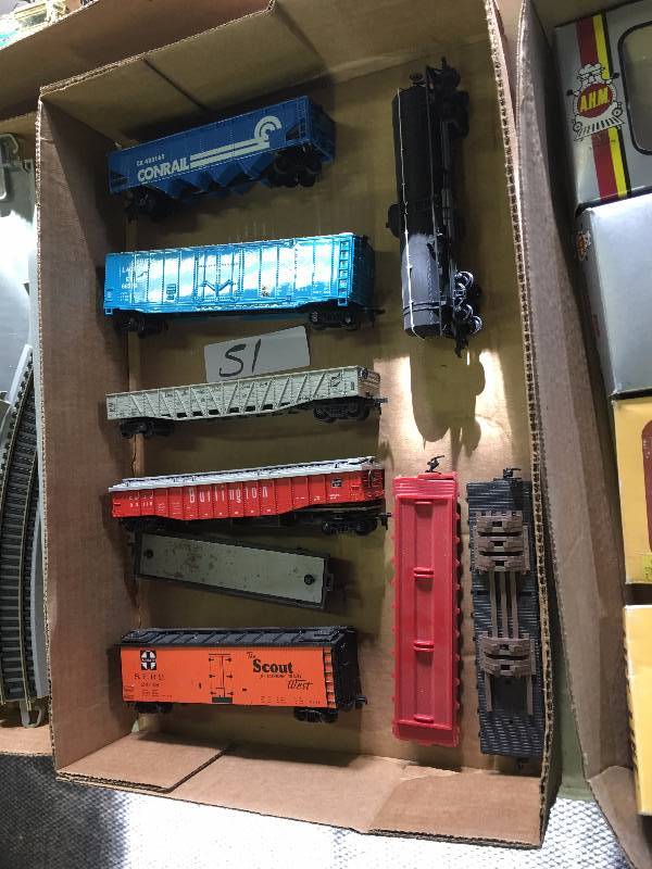 HO Train Cars