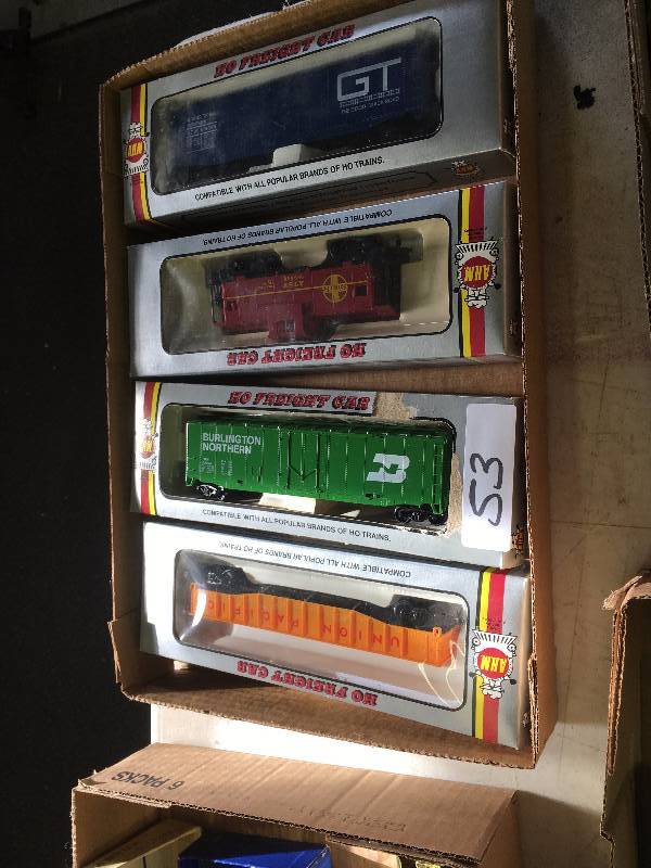 HO Train Cars