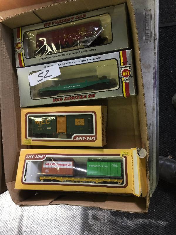 HO Train Cars