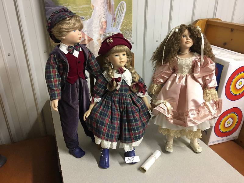 3 Collectors Dolls