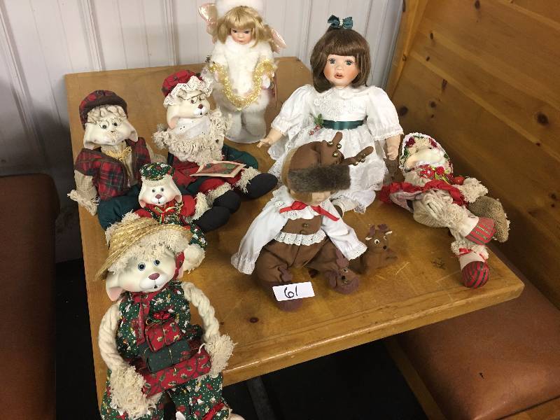 8 Collectors Dolls and Dressed Animals