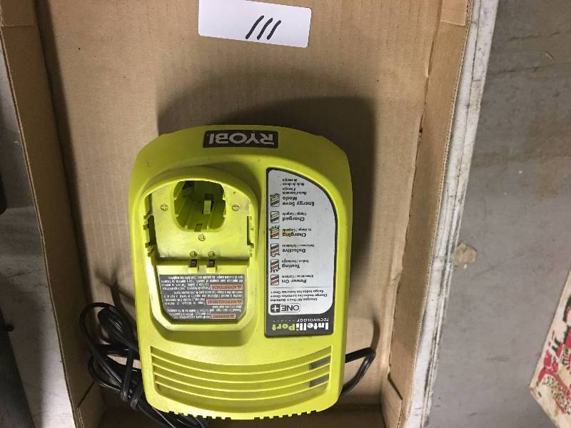Ryobi Charger