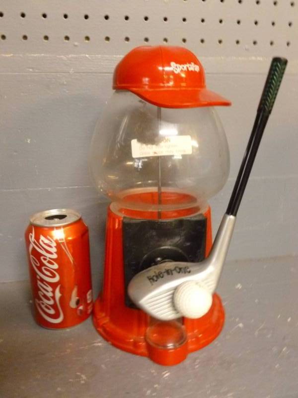 lot 10 image: Candy Machine