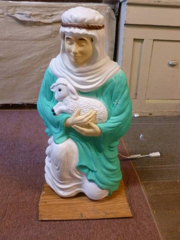 lot 17 image: Blow Mold