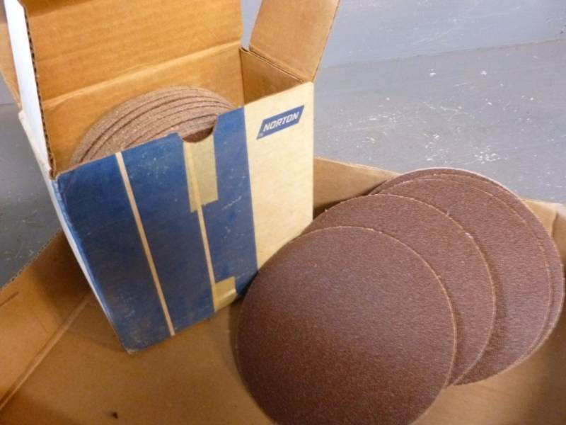 lot 54 image: Autobody Item