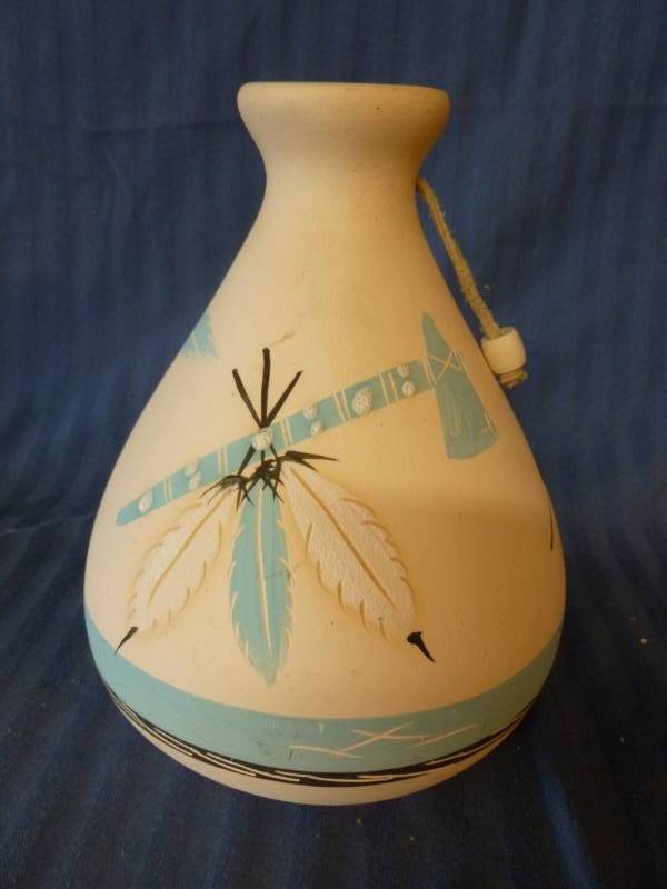 lot 111 image: Native American Item