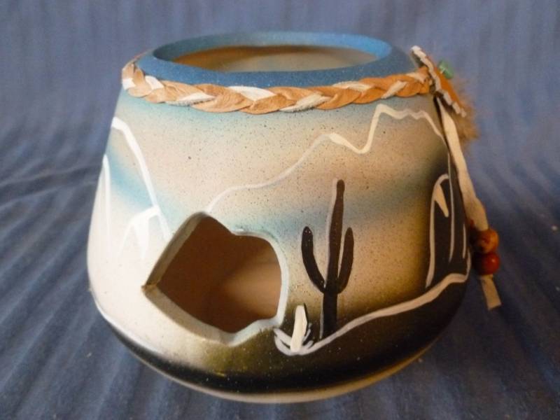 lot 112 image: Native American Themed