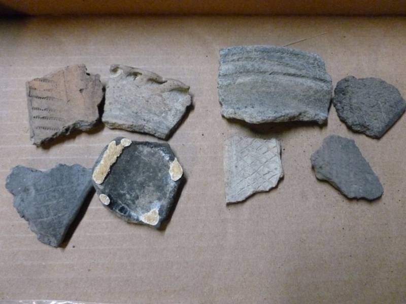 lot 120 image: Native American Item