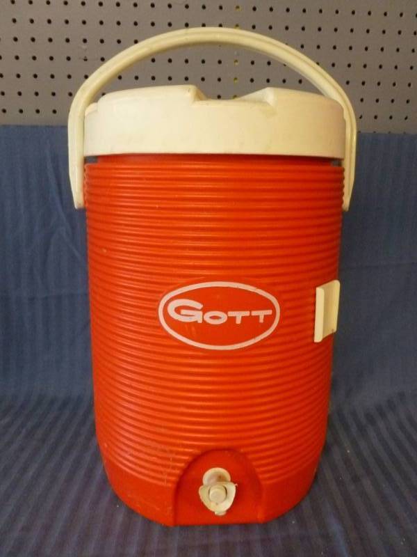lot 124 image: Water Cooler