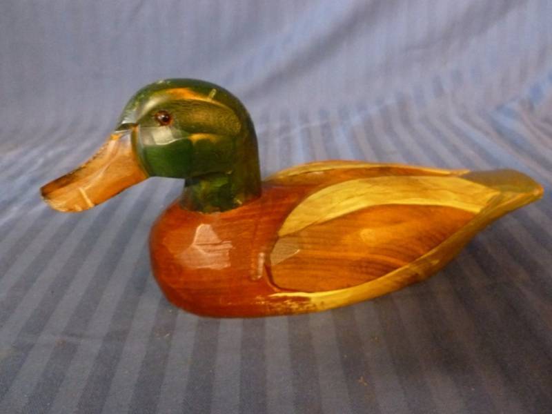 lot 141 image: Duck Decoration