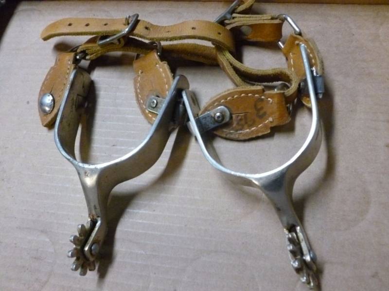 lot 173 image: Spurs