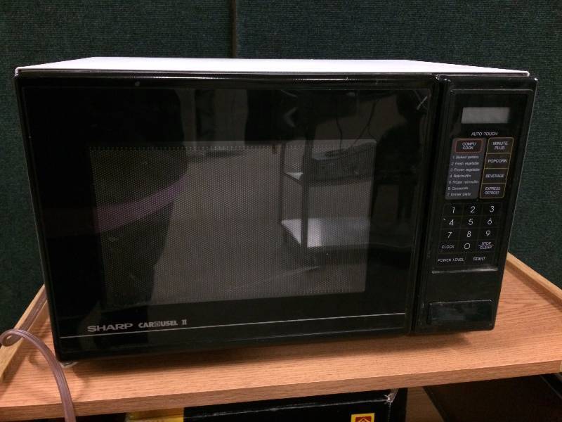 Sharp Carousel II - Excellent Working Condition - Needs Interior Clean Up