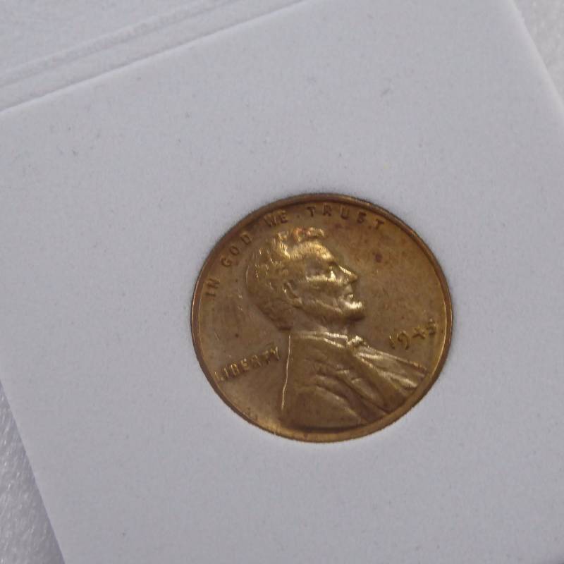lot 21 image: 1945 P Lincoln Cent