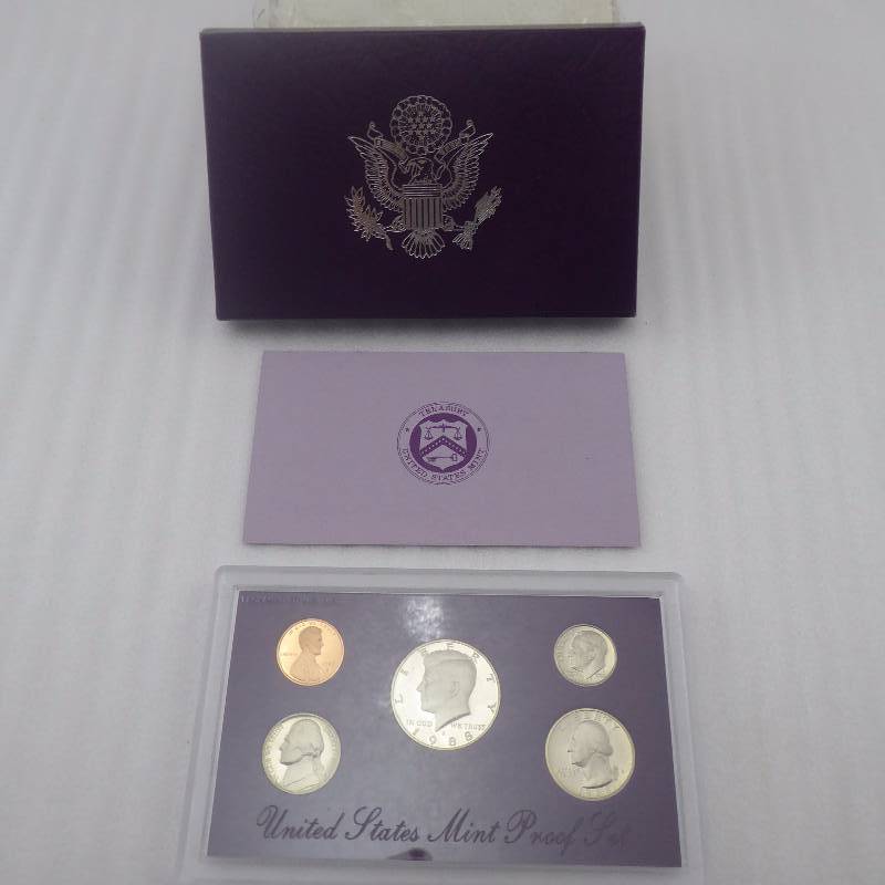 lot 129 image: 1988 United States Mint Proof Coin Set