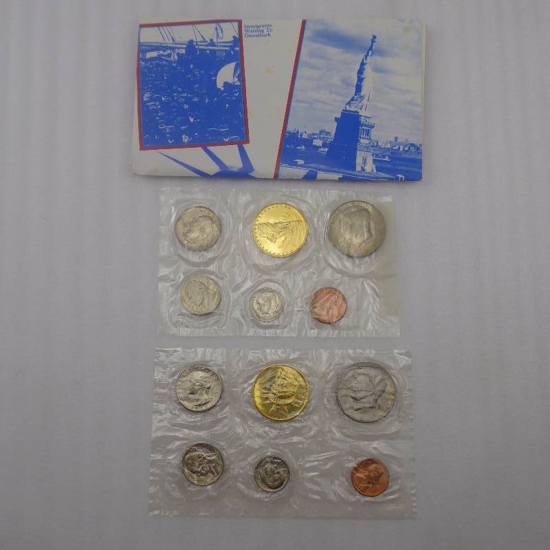 lot 134 image: 1985 United States Mint Commemorative Coin Set