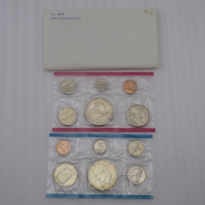 lot 154 image: 1976 United States Mint Uncirculated Coin Set
