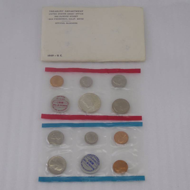lot 162 image: 1969 United States Mint Uncirculated Coin Set