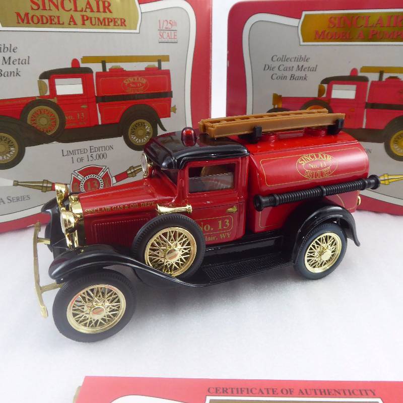 lot 174 image: Sinclair Model A Pumper Firetruck Diecast Collectible