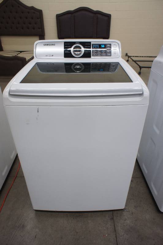 lot 32 image: Scratch and Dent - Samsung Model # (WA45H7000AW) Top-Loading Washer - 4.5 cu ft - White Color - Tested Works - MSRP $899.99