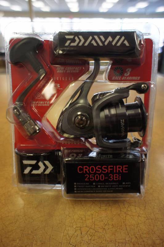 lot 40 image: New, Daiwa Crossfire-3Bi CF2500-3Bi-CP 6-10Lbs Test Front Drag Spinning Reel, Silver