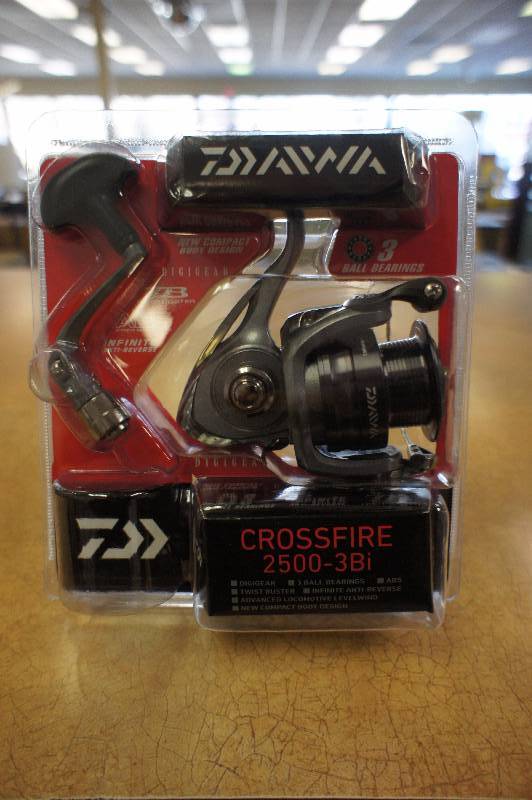 lot 42 image: New, Daiwa Crossfire-3Bi CF2500-3Bi-CP 6-10Lbs Test Front Drag Spinning Reel, Silver