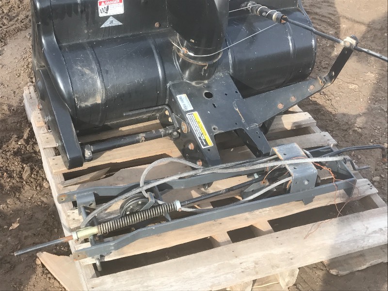 lot 13 image: Simplicity Lawn Tractor Snow Blowericitycity