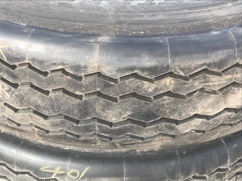 lot 16 image: (4) Semi Truck Tires