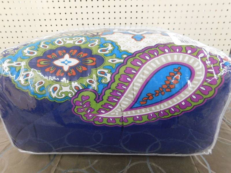 ALCOVE GLOBAL PAISLEY QUEEN SIZE BED SET