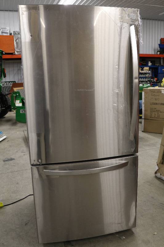 LG FridgeFreezer