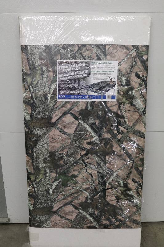 NEW Camo Folding Table