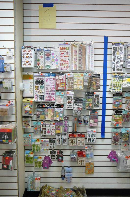 lot 5 image: Embellishmounts & Stickers, Wedding lot