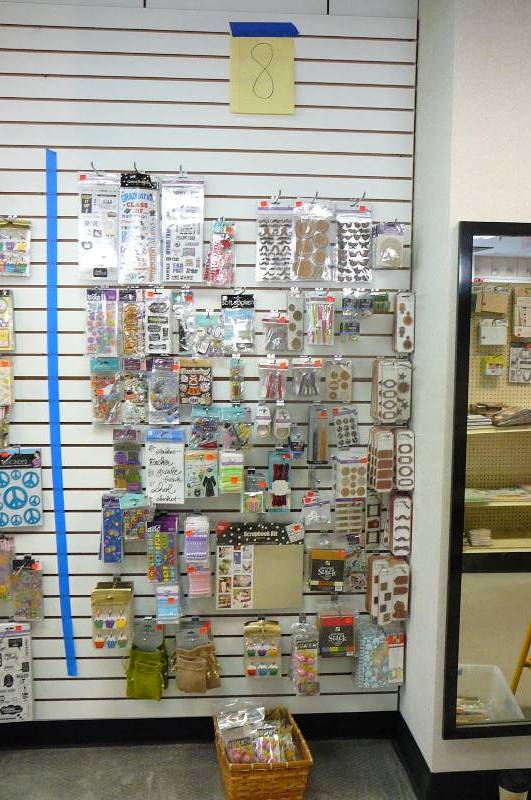 lot 8 image: Scrap Booking Items