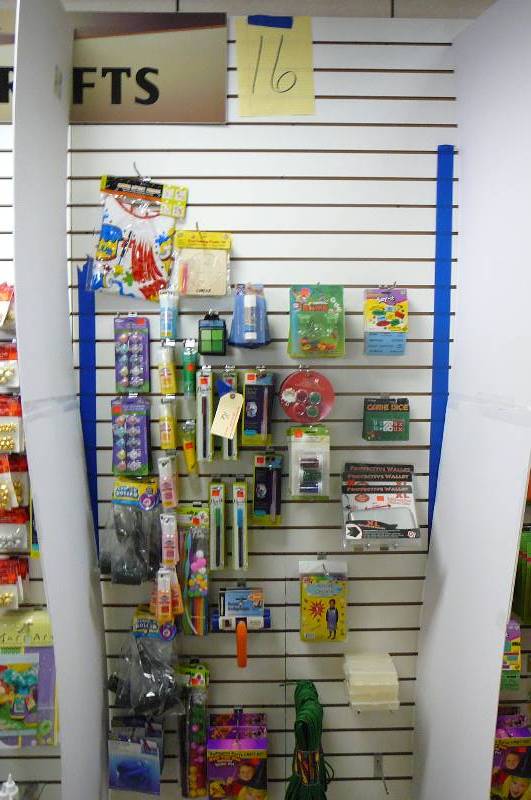 lot 16 image: Painting Fun Kits, paper twist