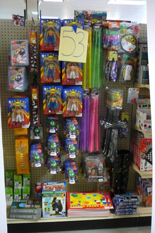 lot 53 image: Lot of Kids Toys,