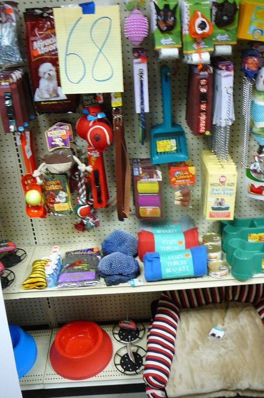 lot 68 image: Pet Beds, bowls, flushable bags, Collars, Blankets, Lot of misc. Items  Approx. 75 items