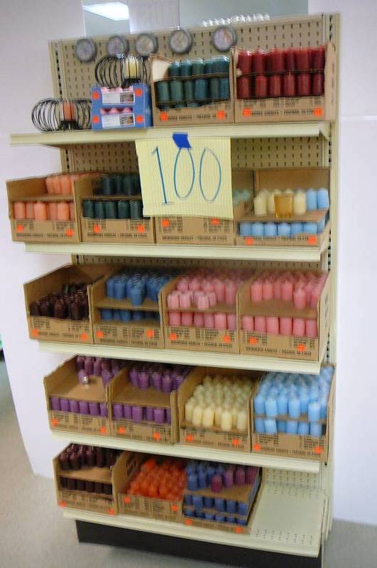 lot 100 image: 1600 Lot of Candles