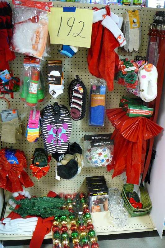 lot 192 image: X-mas Bulbs, Bows, Santa Face, Red Belts, Xmas Socks