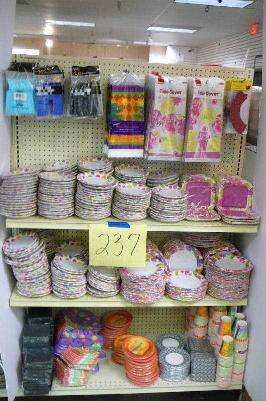 lot 237 image: Party Plates, Napkins, Table covers, Forks, Spoons, Knives