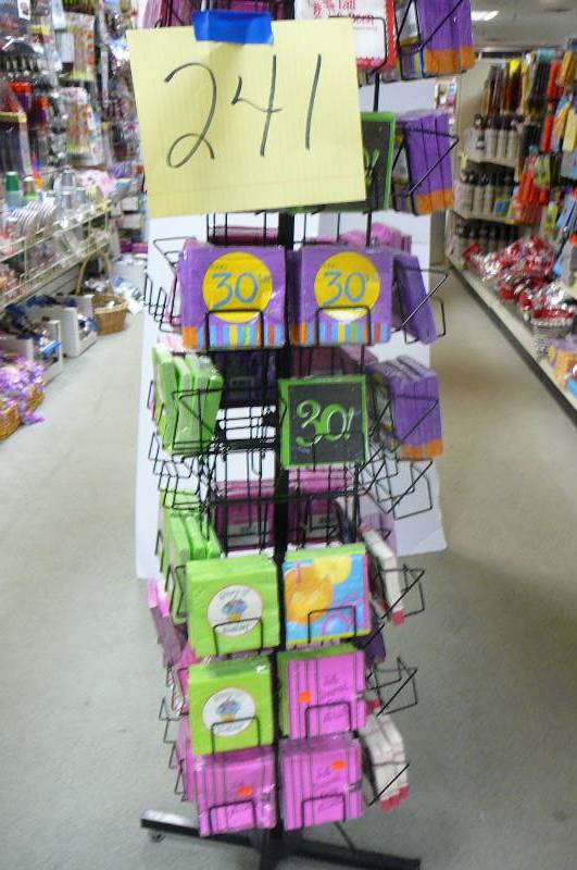 lot 241 image: Party napkins, Happy Birthday, 30, Just divorced, Sweet 16, Princess