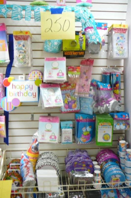 lot 250 image: Party Items Includes Wire Rack & Bin
