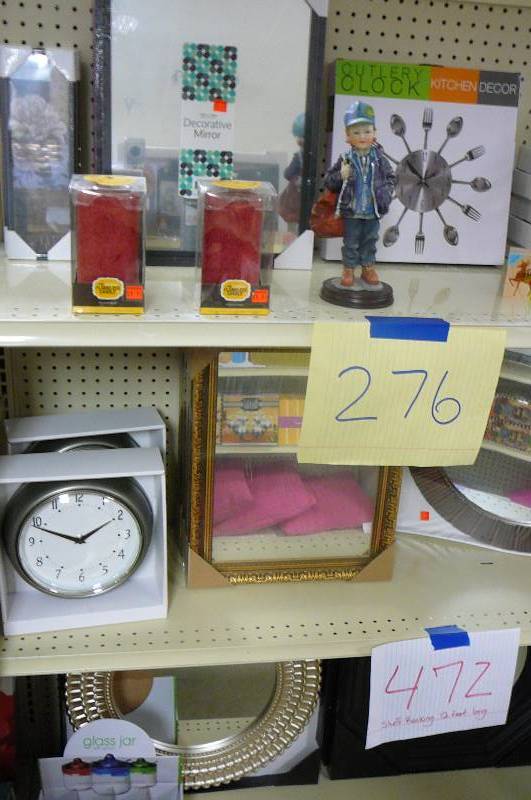 lot 276 image: Mirrors, Candles, Pictures, Clocks