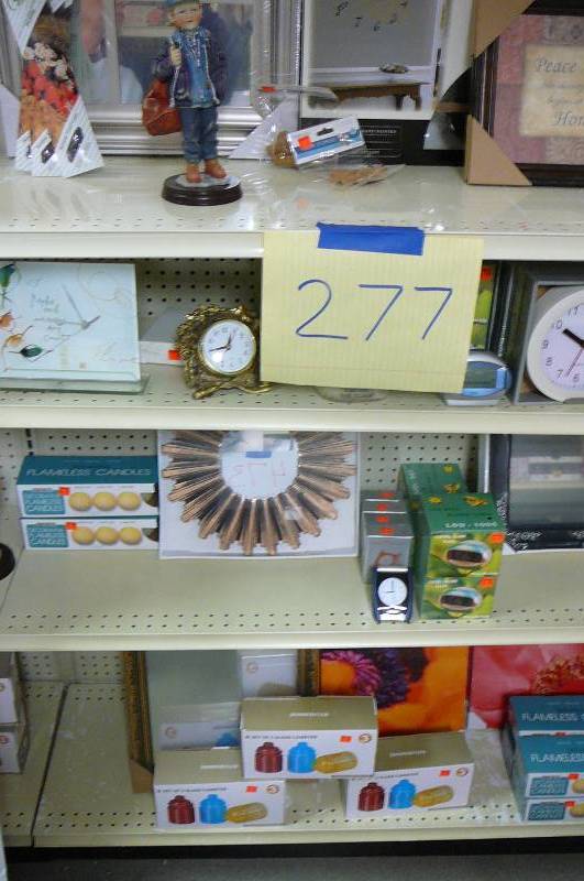 lot 277 image: Mirrors, Pictures, Clocks, Candles