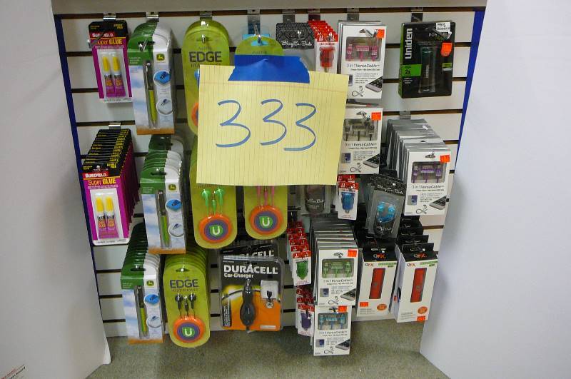 lot 333 image: Power Bank, Car Chargers, USB Chargers