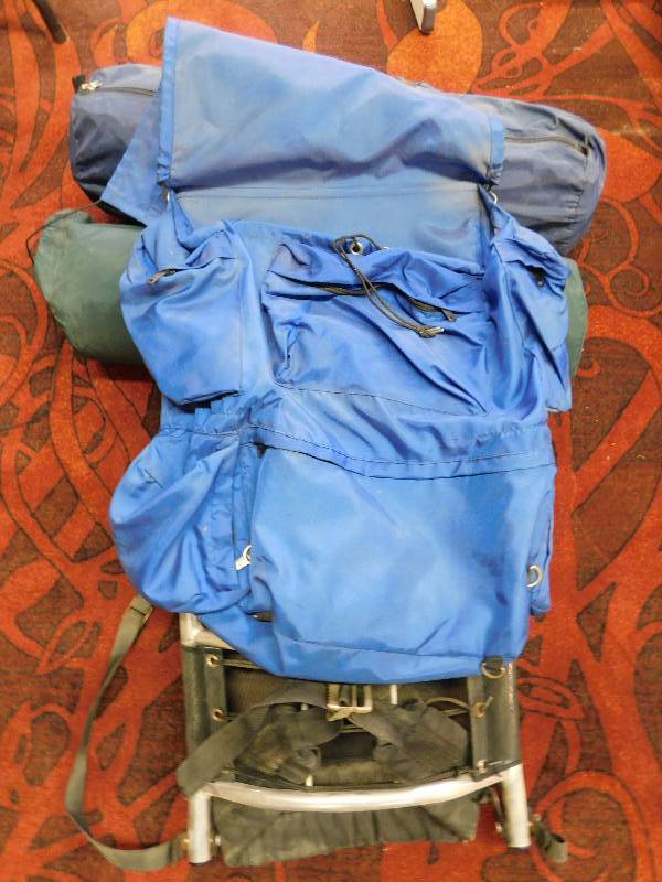 lot 51 image: CAMPING ITEMS, PACK, GROUND PAD, TRUCK TENT
