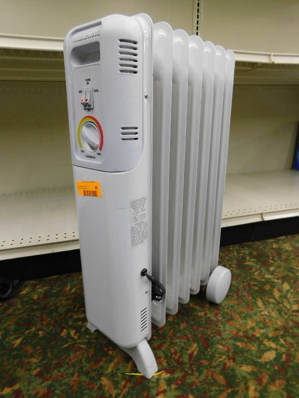 lot 39 image: ELECTRIC RADIATOR HEATER
