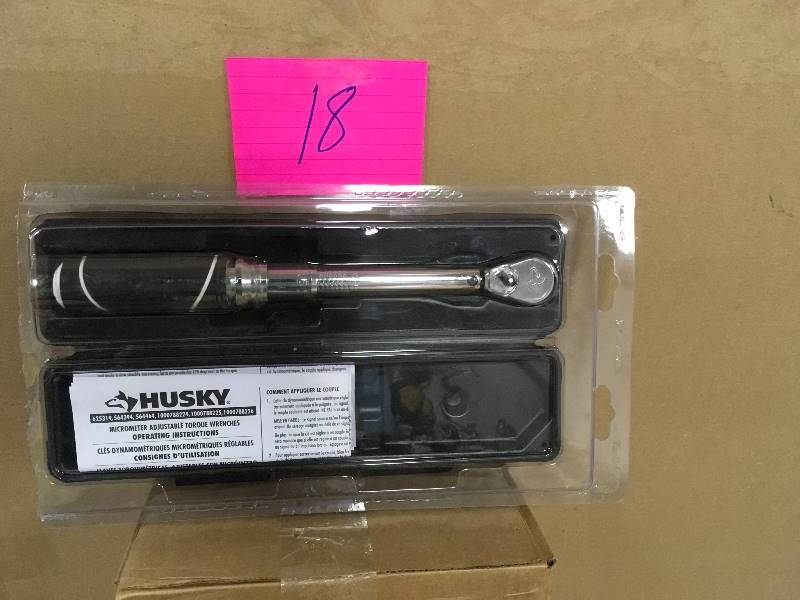 lot 18 image: Husky Micrometer Adjustable Torque Wrench open box never used