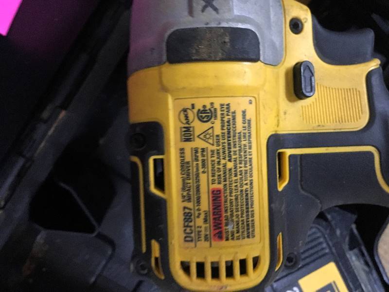 lot 20 image: DeWalt DCF887 20V MAX 14 3-Speed Impact Driver Kit in like New working conditiopns