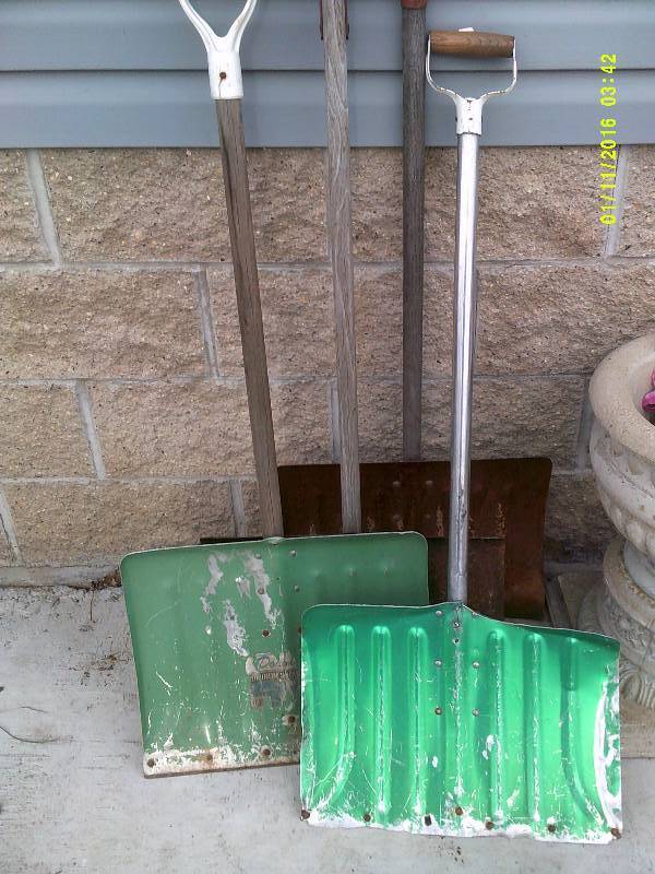 4 VINTAGE METAL SNOW SHOVELS