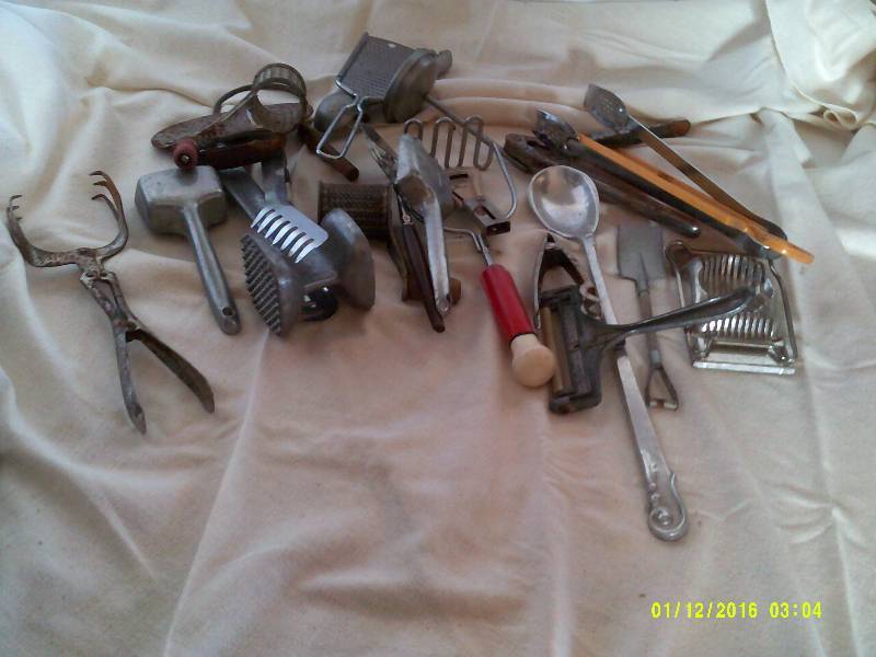 VINTAGE UTINSELS